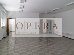 Ufficio in Commerciale