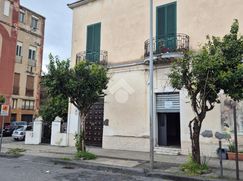 Casa Bi/Trifamiliare in Residenziale