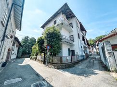Casa Bi/Trifamiliare in Residenziale
