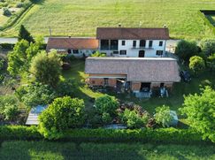 Casa Bi/Trifamiliare in Residenziale
