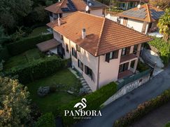 Villa in Residenziale