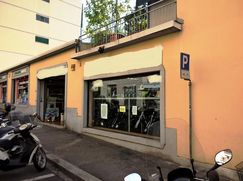 Negozio/Locale commerciale in Commerciale