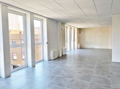 Ufficio in Commerciale