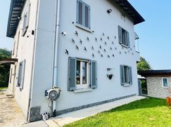Casa Bi/Trifamiliare in Residenziale