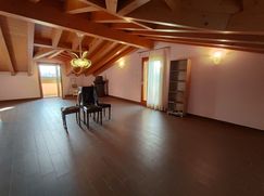 Casa Bi/Trifamiliare in Residenziale