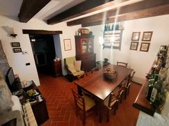 Casa Bi/Trifamiliare in Residenziale