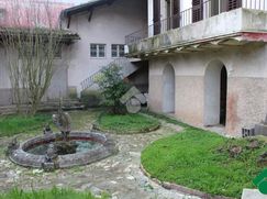 Edificio in Residenziale