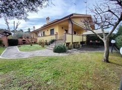 Villa in Residenziale
