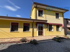 Casa indipendente in Residenziale