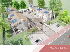 Casa Bi/Trifamiliare in Residenziale