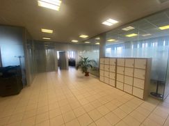 Ufficio in Commerciale