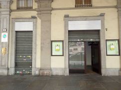 Negozio/Locale commerciale in Commerciale