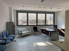 Ufficio in Commerciale