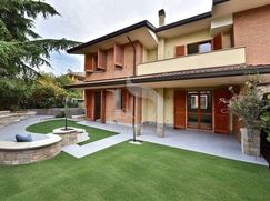Villa in Residenziale