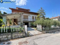 Casa indipendente in Residenziale