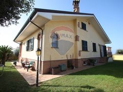 Villa in Residenziale