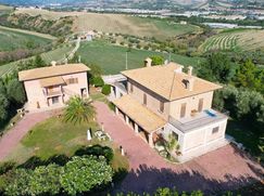 Villa in Residenziale