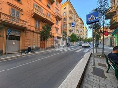 Negozio/Locale commerciale in Commerciale