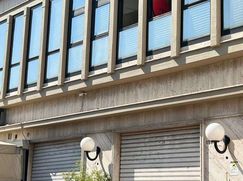 Negozio/Locale commerciale in Commerciale