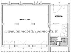 Negozio/Locale commerciale in Commerciale