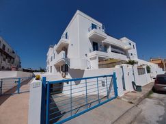Casa Bi/Trifamiliare in Residenziale