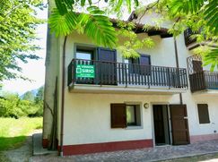 Casa Bi/Trifamiliare in Residenziale