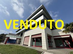 Ufficio in Commerciale