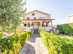 Villa in Residenziale