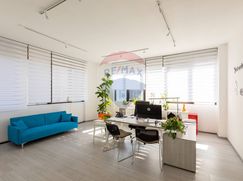 Ufficio in Commerciale