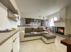 Casa Bi/Trifamiliare in Residenziale