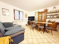 Casa Bi/Trifamiliare in Residenziale