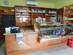 Negozio/Locale commerciale in Commerciale