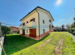 Casa indipendente in Residenziale
