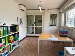 Ufficio in Commerciale