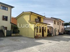 Ufficio in Commerciale