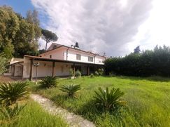 Villa in Residenziale