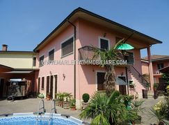 Villa in Residenziale