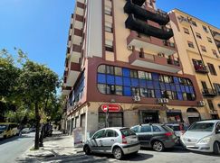 Ufficio in Commerciale