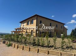 Casa Bi/Trifamiliare in Residenziale