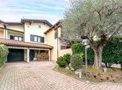 Villetta a schiera in Residenziale