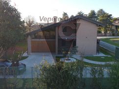 Casa indipendente in Residenziale