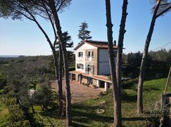 Villa in Residenziale