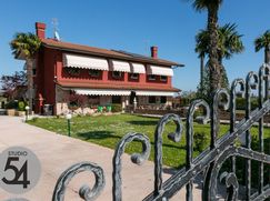 Villa in Residenziale