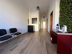 Ufficio in Commerciale