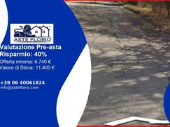 Box/posto auto in Residenziale