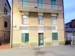 Casa Bi/Trifamiliare in Residenziale