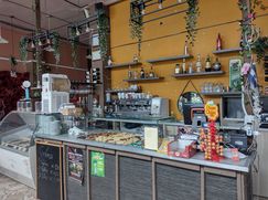 Negozio/Locale commerciale in Commerciale