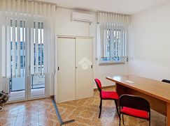Ufficio in Commerciale
