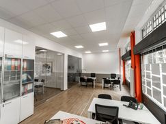 Ufficio in Commerciale