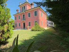 Villa in Residenziale